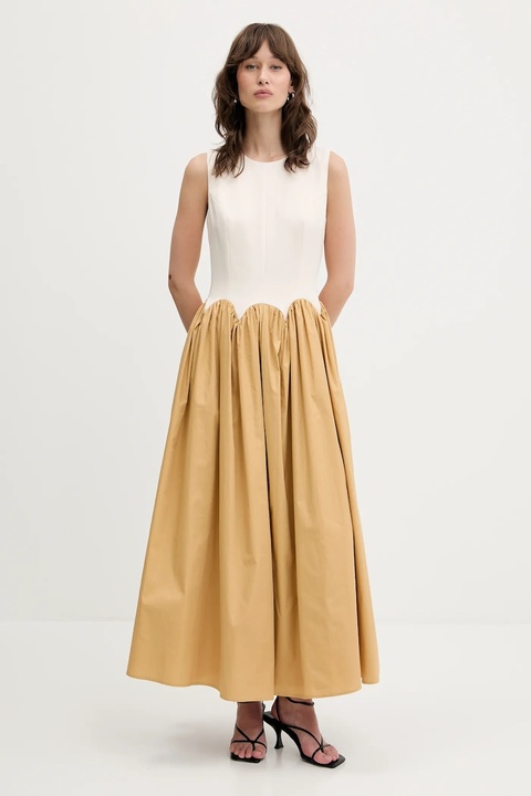 Never Fully Dressed sukienka kolor beżowy maxi rozkloszowana NFDDR2182 - zdjęcie produktu nr 1