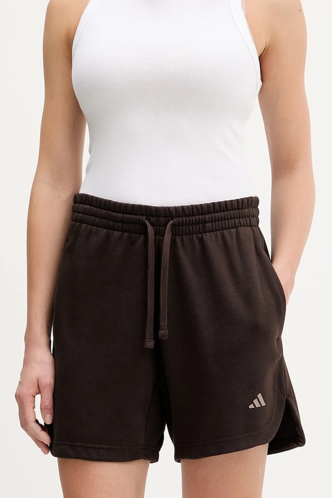 adidas szorty damskie kolor brązowy gładkie high waist KT0886 - zdjęcie produktu nr 1