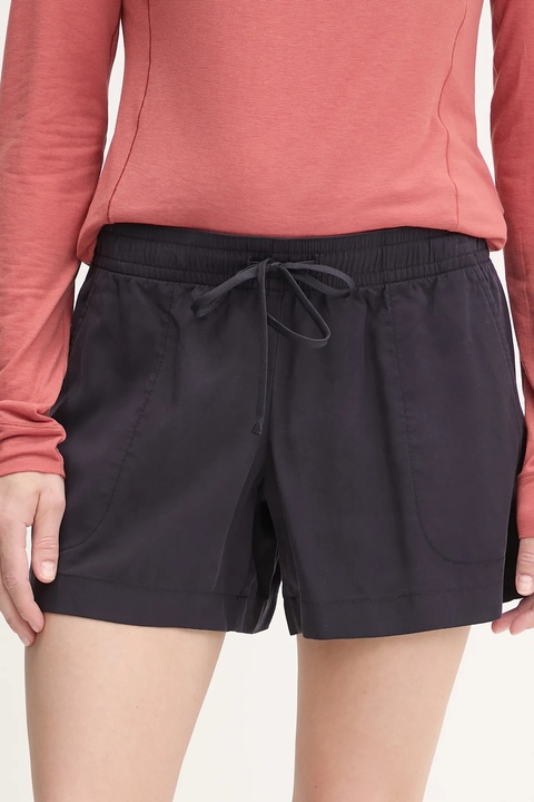 Jack Wolfskin szorty Montero damskie kolor granatowy gładkie high waist A63889 - zdjęcie produktu nr 1