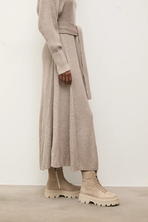 Answear.LAB workery zamszowe kolor beżowy na platformie - zdjęcie produktu nr 1