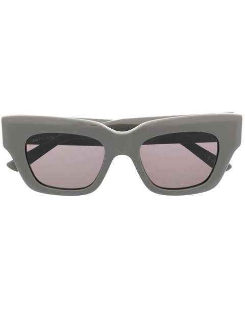 Balenciaga Eyewear logo-plaque square-frame sunglasses - Grey - zdjęcie produktu nr 1