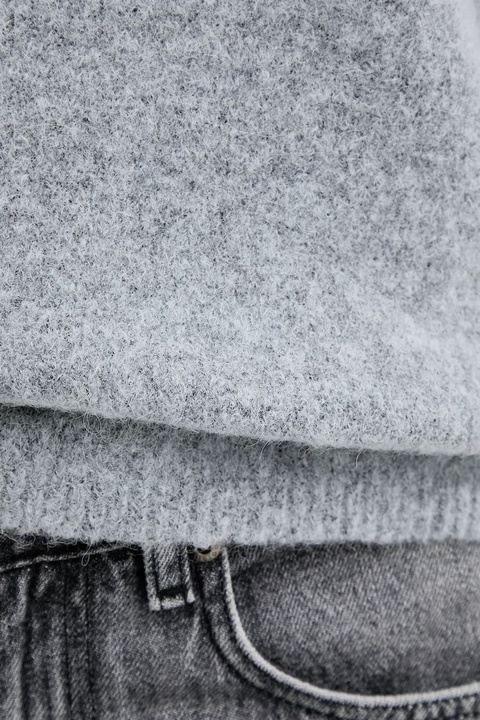 Gestuz sweter wełniany damski kolor szary lekki 10910035 - zdjęcie produktu nr 2