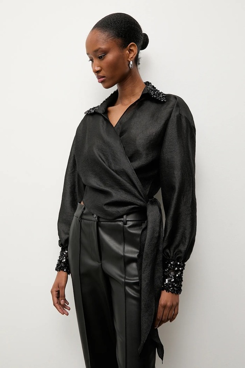 Answear.LAB bluzka damska kolor czarny z aplikacją - zdjęcie produktu nr 1