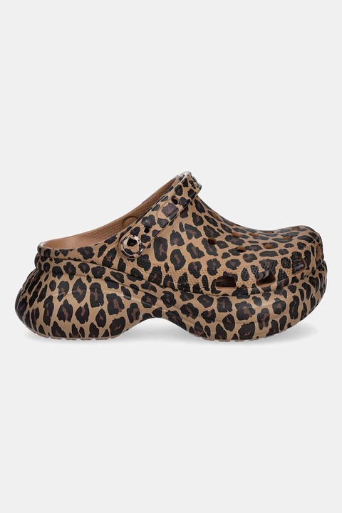 Crocs klapki Bae Animal Clog damskie kolor brązowy na platformie 211624 - zdjęcie produktu nr 2