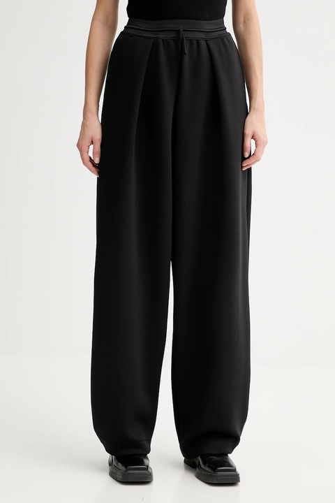 MMC STUDIO spodnie dresowe damskie kolor czarny gładkie VERITE.SWEATPANTS - zdjęcie produktu nr 1