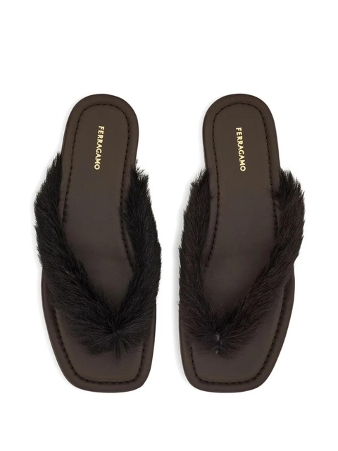 Ferragamo fur-detail thong sandals - Brown - zdjęcie produktu nr 2