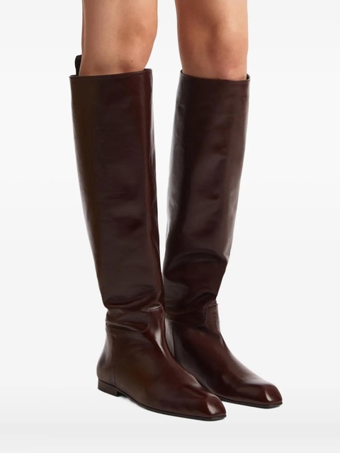 KHAITE Colt knee-high boots - Red - zdjęcie produktu nr 2