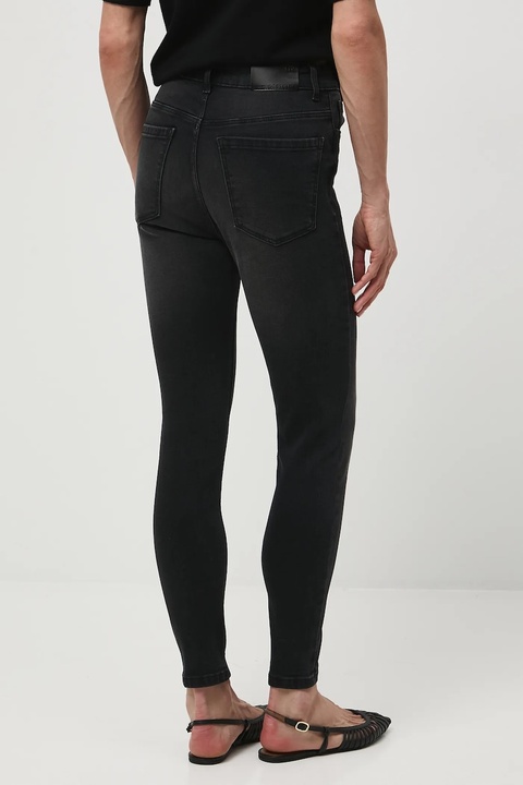 Medicine jeansy damskie kolor czarny - zdjęcie produktu nr 2