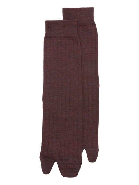 Maison Margiela Tabi ribbed-toe crew-length socks - Red - zdjęcie produktu nr 1