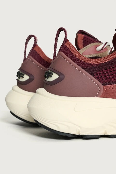 Hoff sneakersy TRAVELER BURGUNDY damskie kolor bordowy 22549005 - zdjęcie produktu nr 1