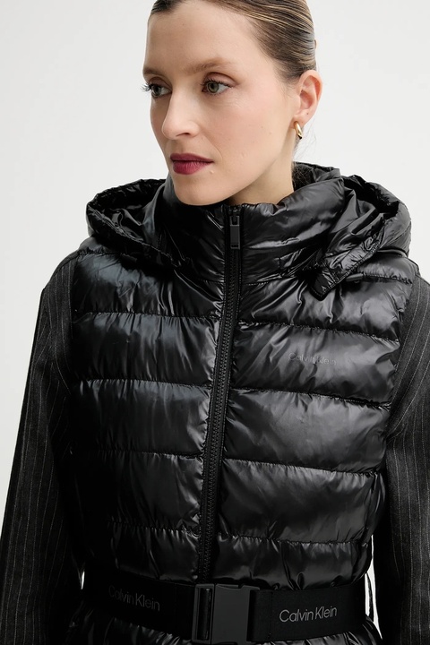 Calvin Klein bezrękawnik kolor czarny przejściowy LV044D562G - zdjęcie produktu nr 2