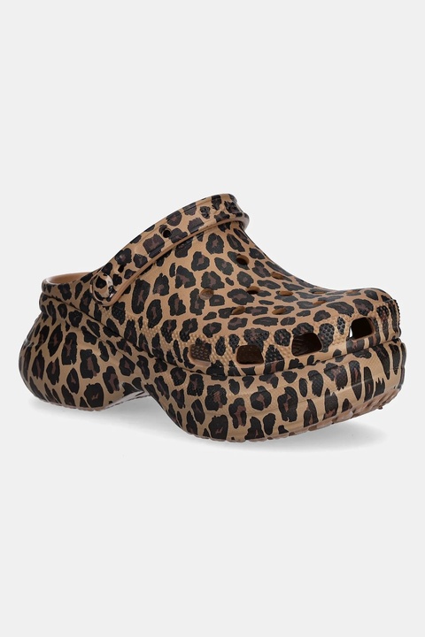 Crocs klapki Bae Animal Clog damskie kolor brązowy na platformie 211624 - zdjęcie produktu nr 1