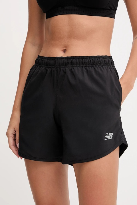 New Balance szorty treningowe damskie kolor czarny gładkie high waist WS41228BK - zdjęcie produktu nr 1