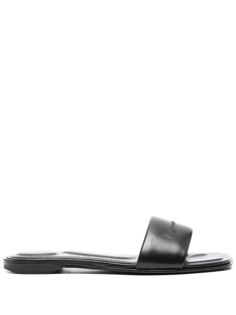 Alexander Wang embossed-logo slides - Black - zdjęcie produktu nr 1