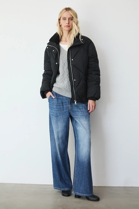 Medicine kurtka damska kolor czarny zimowa - zdjęcie produktu nr 1