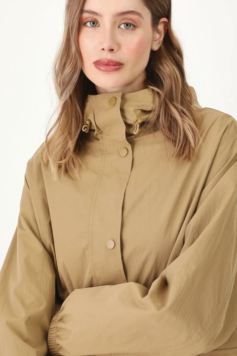 Medicine parka damska kolor beżowy przejściowy oversize - zdjęcie produktu nr 2