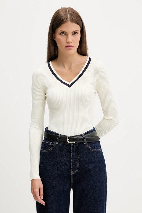 Guess Jeans sweter damski kolor beżowy lekki W5BR05 Z3P32 - zdjęcie produktu nr 1