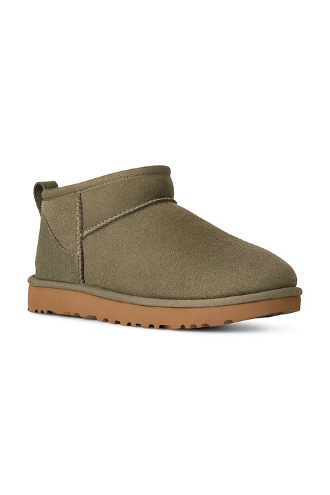UGG śniegowce zamszowe Classic Ultra Mini kolor zielony 1116109.MMP - zdjęcie produktu nr 1