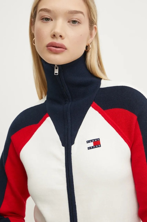 Tommy Jeans kardigan z domieszką wełny kolor beżowy lekki DW0DW19338 - zdjęcie produktu nr 2