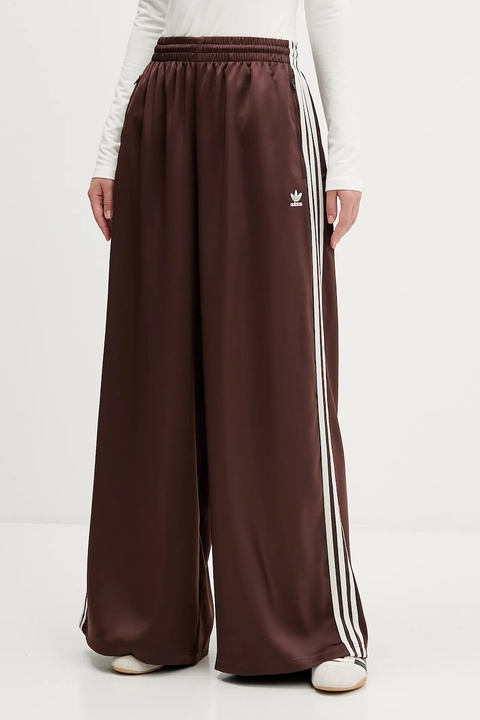 adidas Originals spodnie dresowe Satin Tp Wl damskie kolor brązowy z aplikacją KD2541 - zdjęcie produktu nr 1