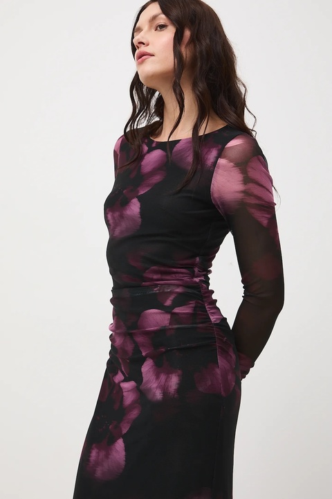 Medicine sukienka kolor czarny midi dopasowana - zdjęcie produktu nr 1