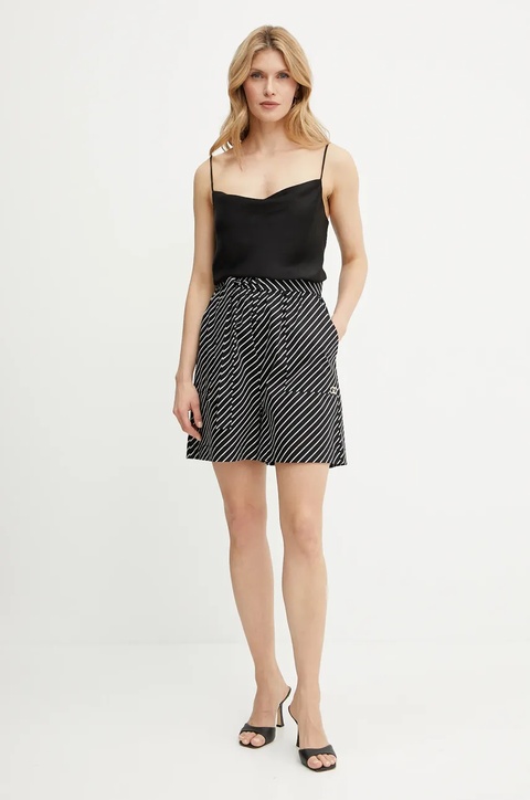 Liu Jo szorty damskie kolor czarny wzorzyste high waist VA5066.TS947 - zdjęcie produktu nr 2