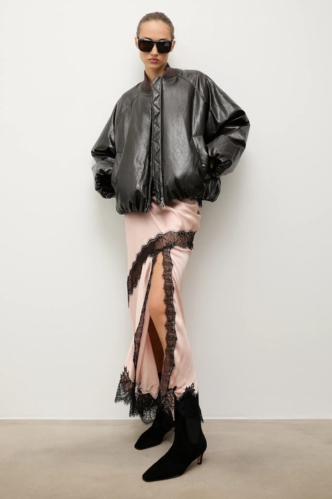 Answear.LAB botki zamszowe kolor czarny na szpilce - zdjęcie produktu nr 2