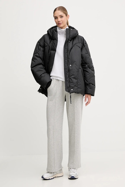adidas by Stella McCartney kurtka kolor czarny zimowa JW2036 - zdjęcie produktu nr 2