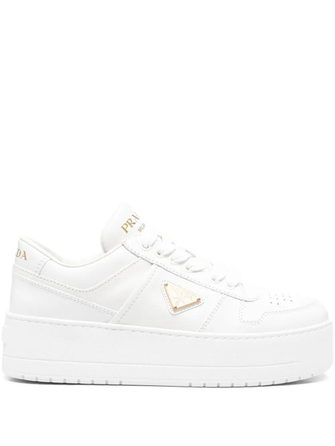 Prada platform logo-patch sneakers - White - zdjęcie produktu nr 1