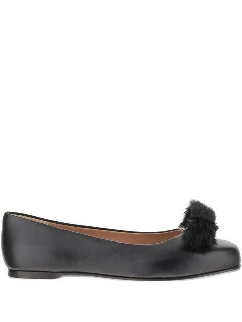Ferragamo Vara leather fur-pompom ballerina shoes - Black - zdjęcie produktu nr 1