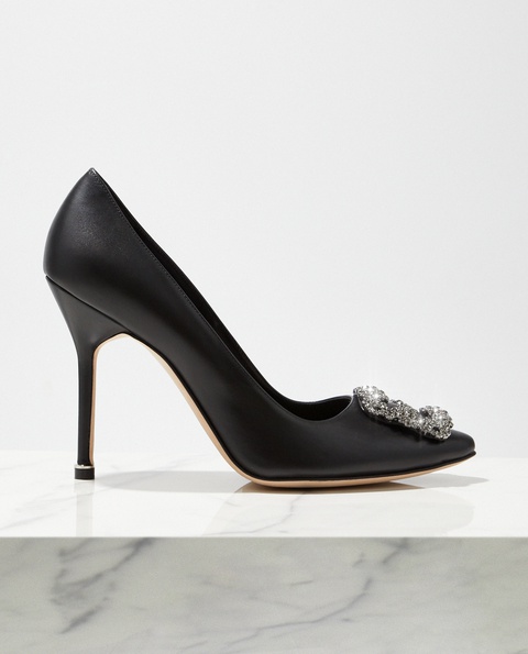 MANOLO BLAHNIK - Czarne szpilki ze skóry Hangisi - zdjęcie produktu nr 1