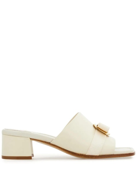 Ferragamo 40mm Vara sandals - White - zdjęcie produktu nr 1
