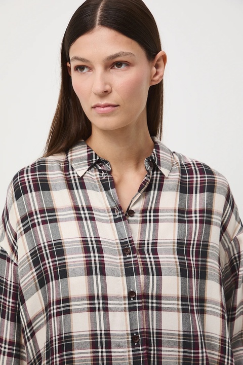 Medicine koszula damska kolor beżowy relaxed z kołnierzykiem klasycznym - zdjęcie produktu nr 2