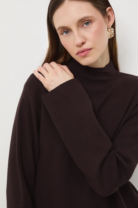 Medicine sweter damski kolor brązowy lekki z półgolfem - zdjęcie produktu nr 2