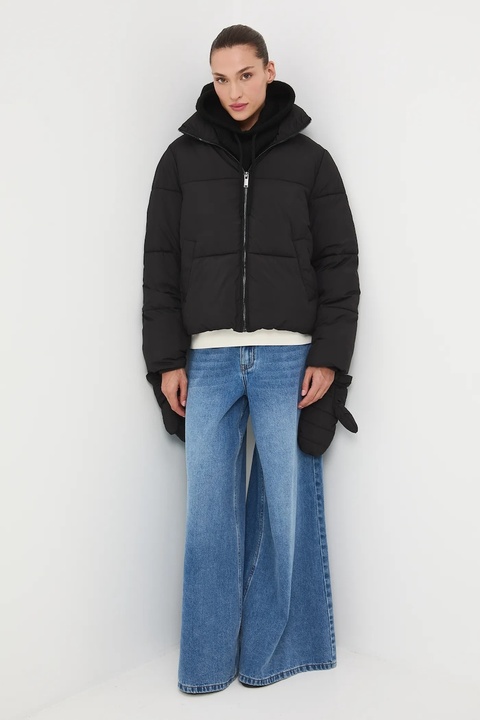 Medicine kurtka damska kolor czarny zimowa oversize - zdjęcie produktu nr 1