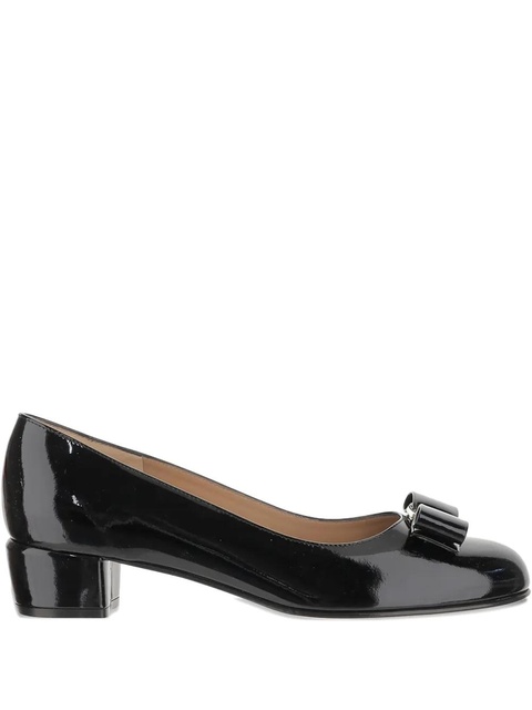 Ferragamo 30mm Vara patent-leather pumps - Black - zdjęcie produktu nr 1