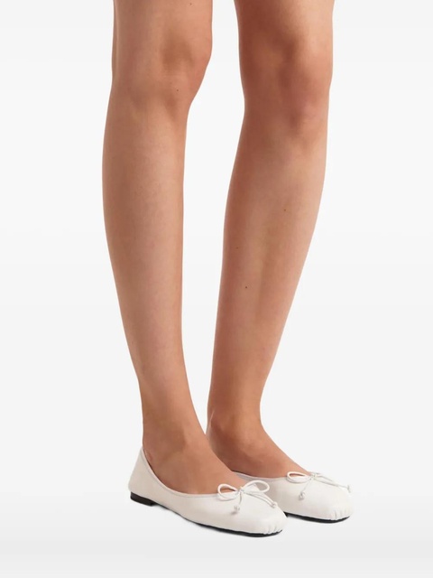 KHAITE leather bow ballerina - White - zdjęcie produktu nr 1