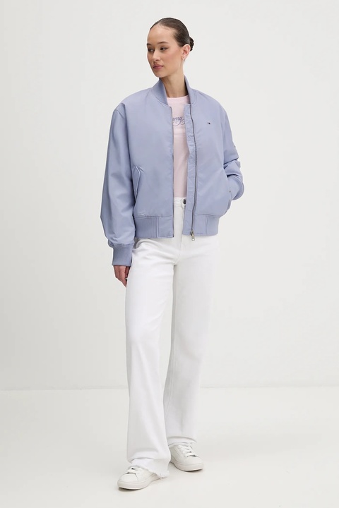 Tommy Jeans kurtka bomber kolor niebieski przejściowa oversize DW0DW22046 - zdjęcie produktu nr 2