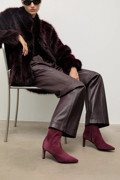 Answear.LAB botki zamszowe kolor bordowy na słupku - zdjęcie produktu nr 1