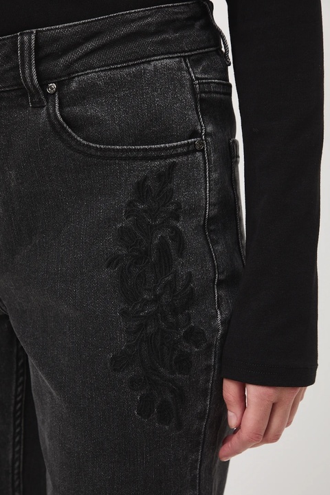 Medicine jeansy damskie kolor czarny - zdjęcie produktu nr 2