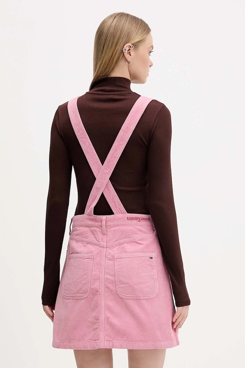 Tommy Jeans sukienka sztruksowa kolor różowy mini rozkloszowana DW0DW21494 - zdjęcie produktu nr 2