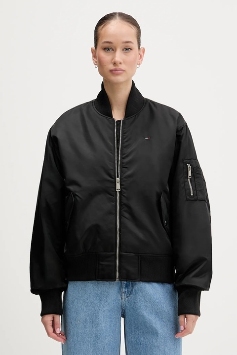 Tommy Jeans kurtka bomber kolor czarny przejściowa oversize DW0DW22046 - zdjęcie produktu nr 1