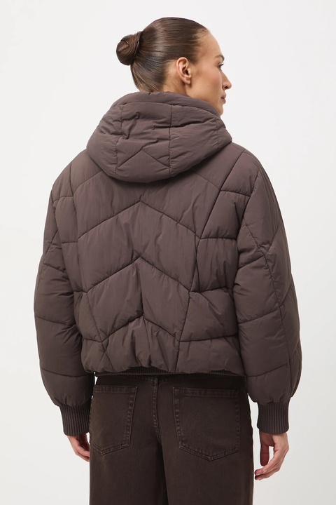 Medicine kurtka damska kolor brązowy zimowa oversize - zdjęcie produktu nr 2