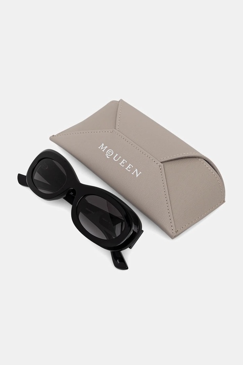 Alexander McQueen okulary przeciwsłoneczne damskie kolor czarny AM0527S - zdjęcie produktu nr 2