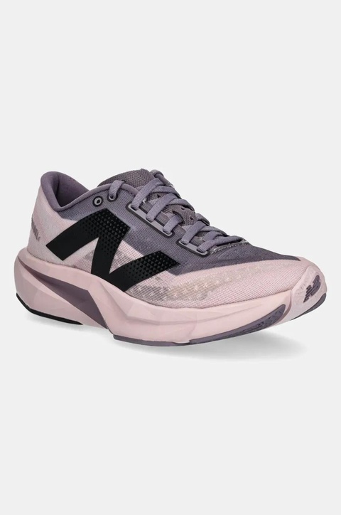New Balance buty do biegania FuelCell Rebel v4 kolor fioletowy WFCXCS4 - zdjęcie produktu nr 1