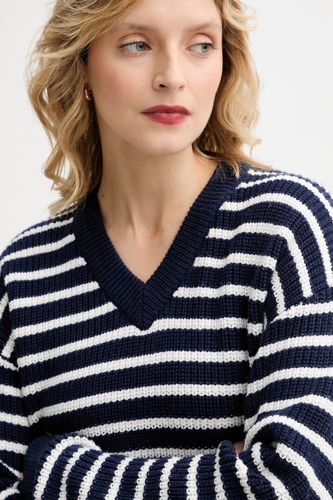 Levi's sweter z domieszką wełny damski kolor granatowy ciepły 0037O - zdjęcie produktu nr 2