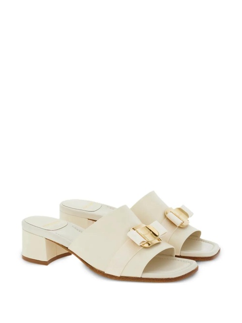 Ferragamo 40mm Vara sandals - White - zdjęcie produktu nr 1