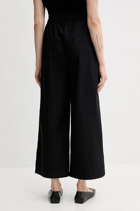 United Colors of Benetton spodnie bawełniane damskie kolor czarny proste high waist 4AC7DF09A - zdjęcie produktu nr 2
