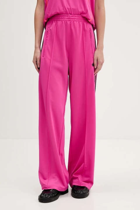 adidas Originals spodnie dresowe Firebird Tp damskie kolor różowy z aplikacją JY2696 - zdjęcie produktu nr 1