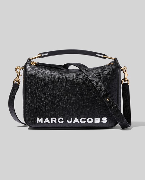 THE MARC JACOBS - Czarna torebka The Softbox - zdjęcie produktu nr 1